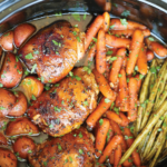 SLOW COOKER HONEY GARLIC CHICKEN AND VEGGIES