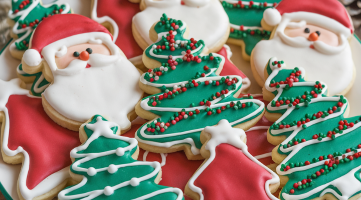 Christmas Piped Buttercream Cookies