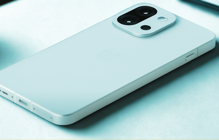 OnePlus 13T Front Design: "OnePlus 13T sleek OLED display with minimal bezels and fingerprint scanner.